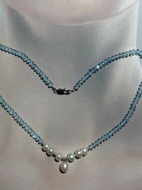 Natural Faceted Rondelle Blue Topaz Beads and Freshwater Pearl Necklce.